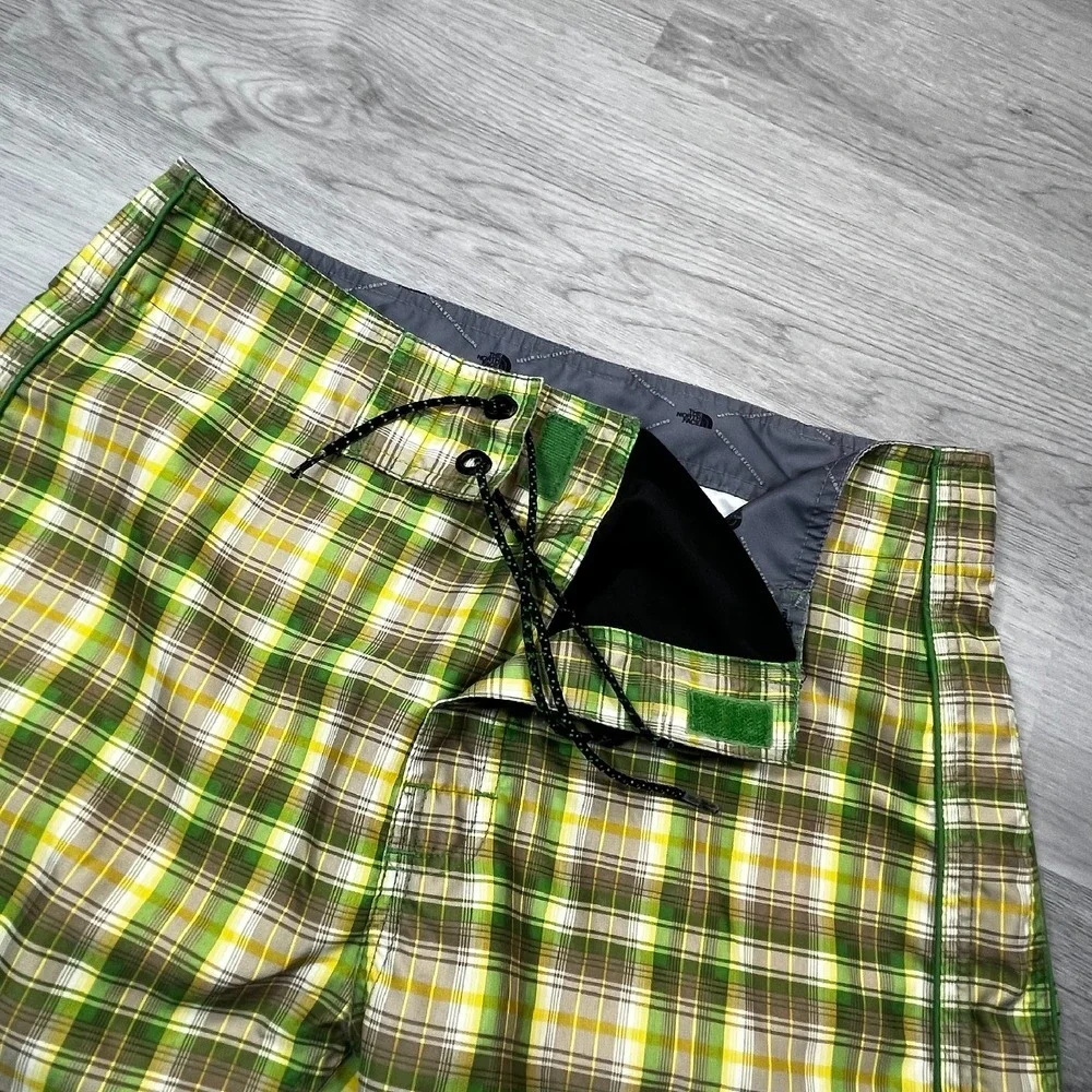 The North Face Quick Dry‎ Mens Board Shorts Size 32 Plaid Green Yellow